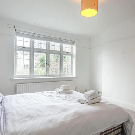 Charming 4-bed House In *